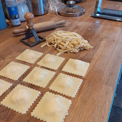 #pasta #ravioli #homemadepasta #salmonravioli